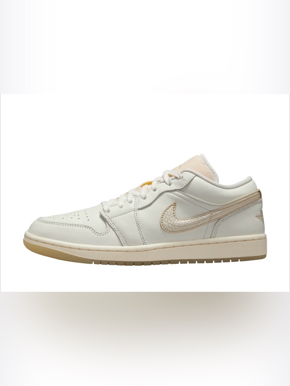Nike Air Jordan 1 Low SE Sail Pale Ivory Team Gold HV5157-100 Women’s NEW